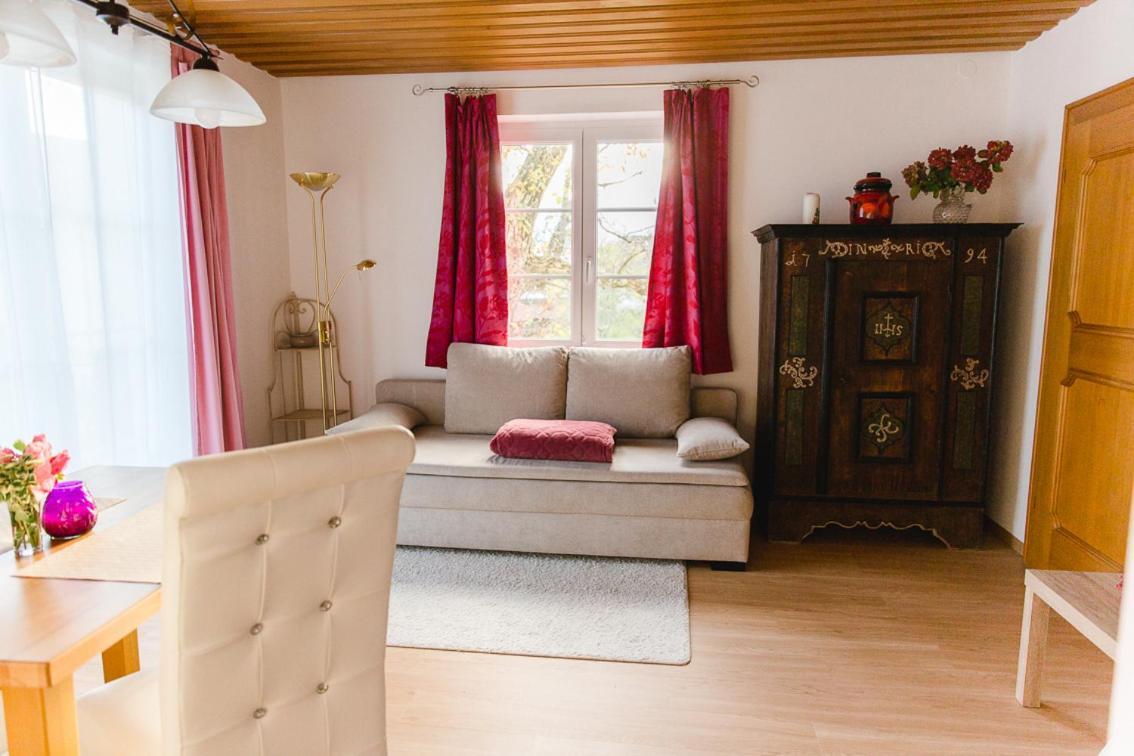 Wohnung Am See ชไตน์บาค อัม อัทเทอร์เซ ภายนอก รูปภาพ