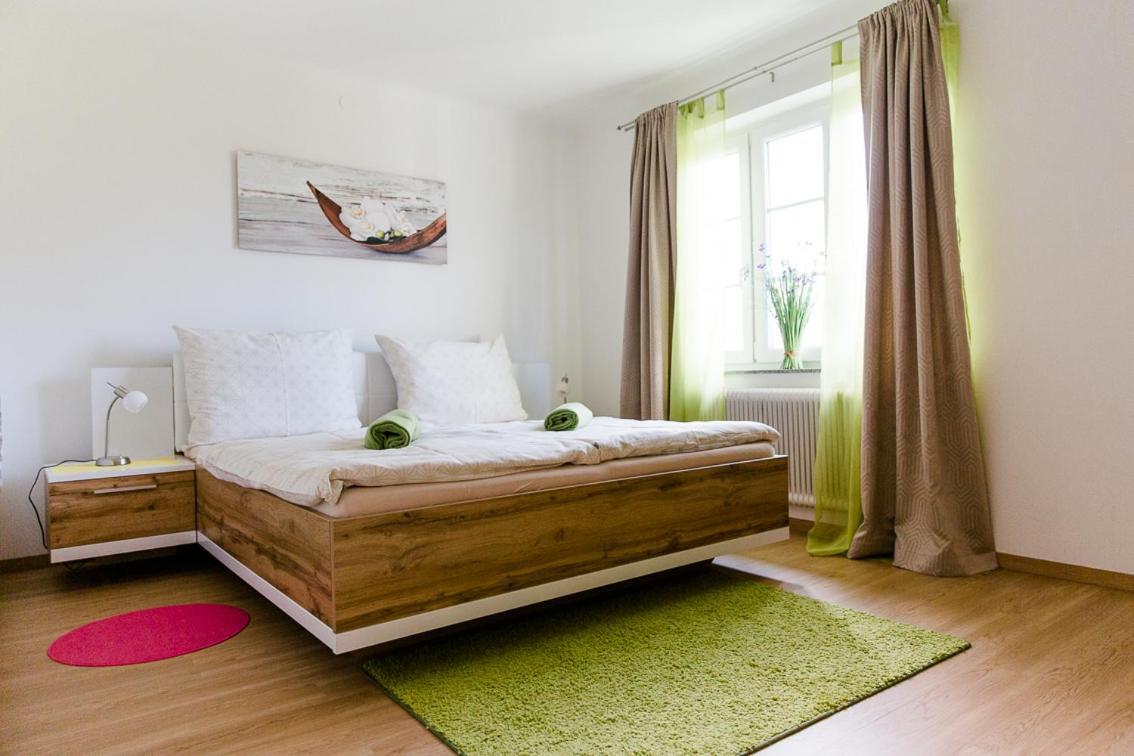 Wohnung Am See ชไตน์บาค อัม อัทเทอร์เซ ภายนอก รูปภาพ