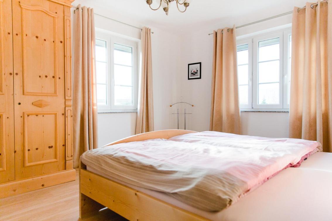 Wohnung Am See ชไตน์บาค อัม อัทเทอร์เซ ภายนอก รูปภาพ