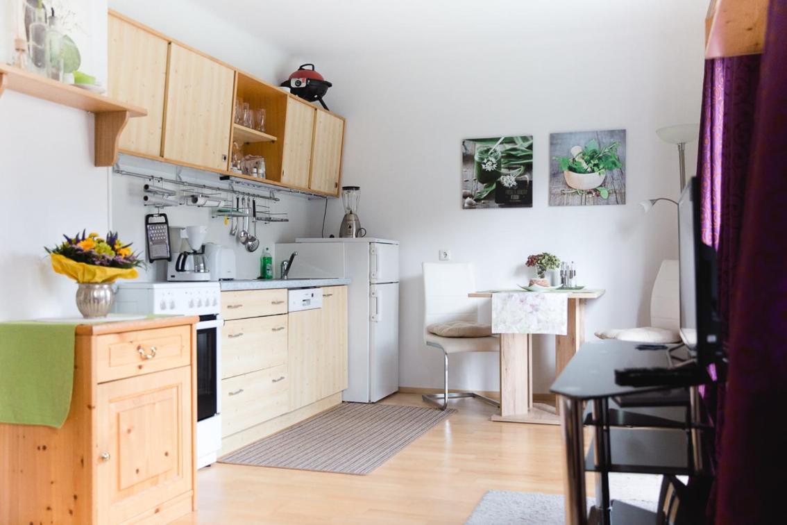 Wohnung Am See ชไตน์บาค อัม อัทเทอร์เซ ภายนอก รูปภาพ