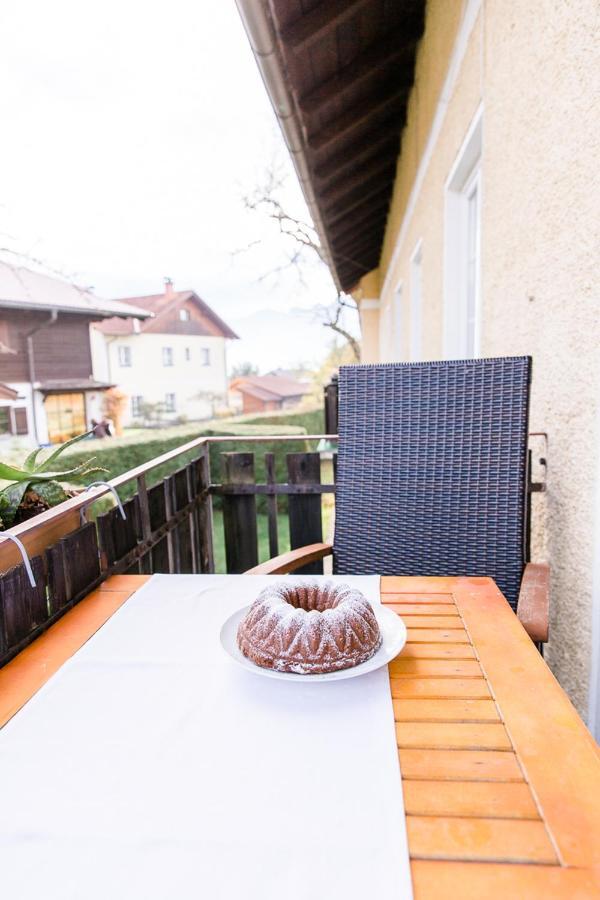 Wohnung Am See ชไตน์บาค อัม อัทเทอร์เซ ภายนอก รูปภาพ